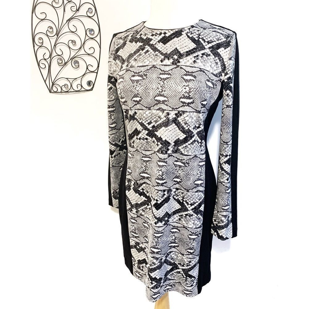 🎉HP🎉Michael Michael Kors Midi Blk/Wht Snakeskin Print Dress (Size 8) - Picture 2 of 8